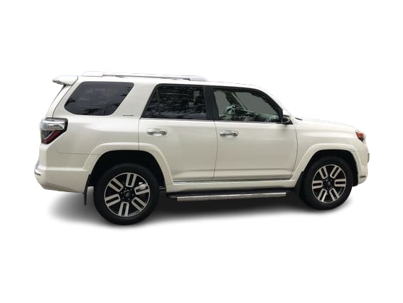 Thumbnail: 2020 Toyota 4Runner - 18