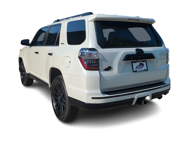 Thumbnail: 2021 Toyota 4Runner - 4