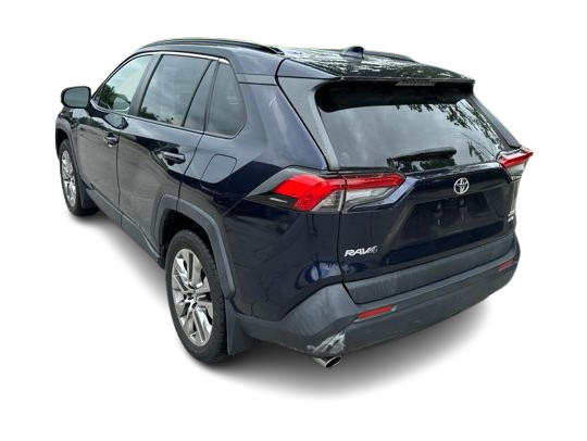 Thumbnail: 2019 Toyota RAV4 - 21