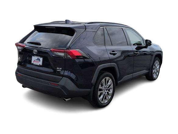 Thumbnail: 2019 Toyota RAV4 - 21