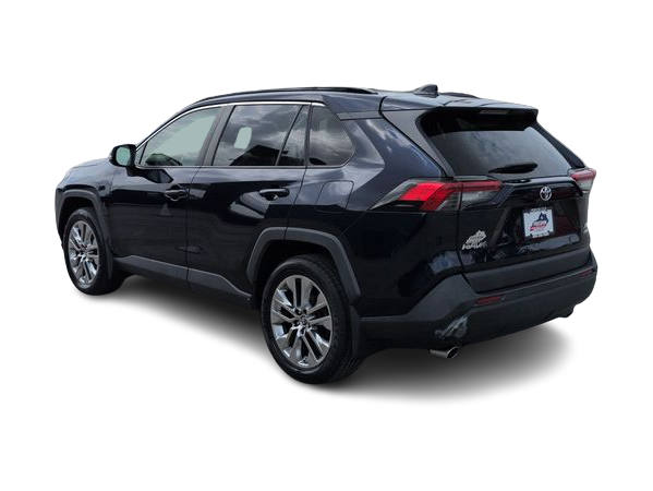 Thumbnail: 2019 Toyota RAV4 - 4