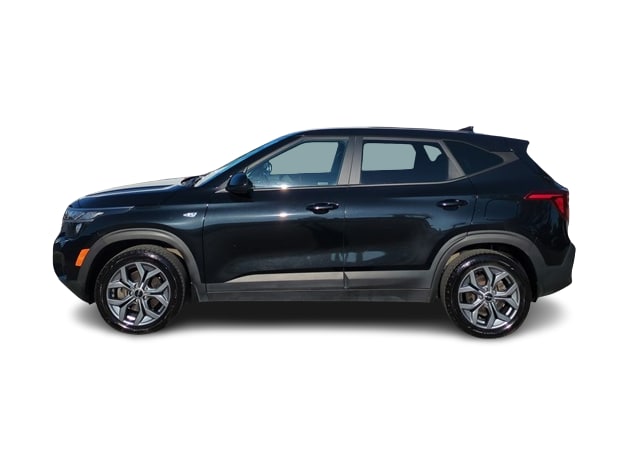 Thumbnail: 2024 Kia Seltos - 3