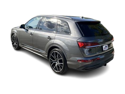 Thumbnail: 2021 Audi Q7 - 4
