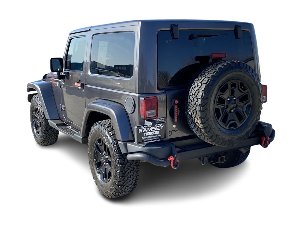 2016 Jeep Wrangler Sahara 4