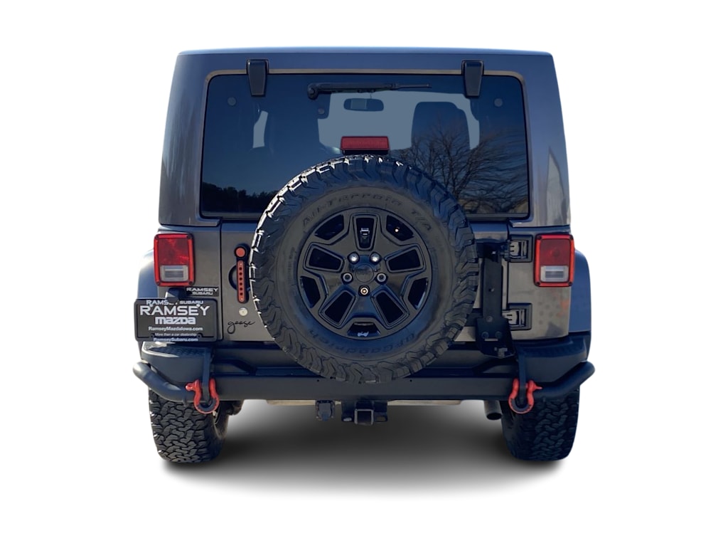 2016 Jeep Wrangler Sahara 5