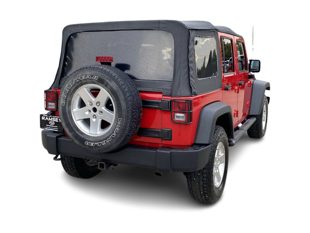 Thumbnail: 2014 Jeep Wrangler - 21