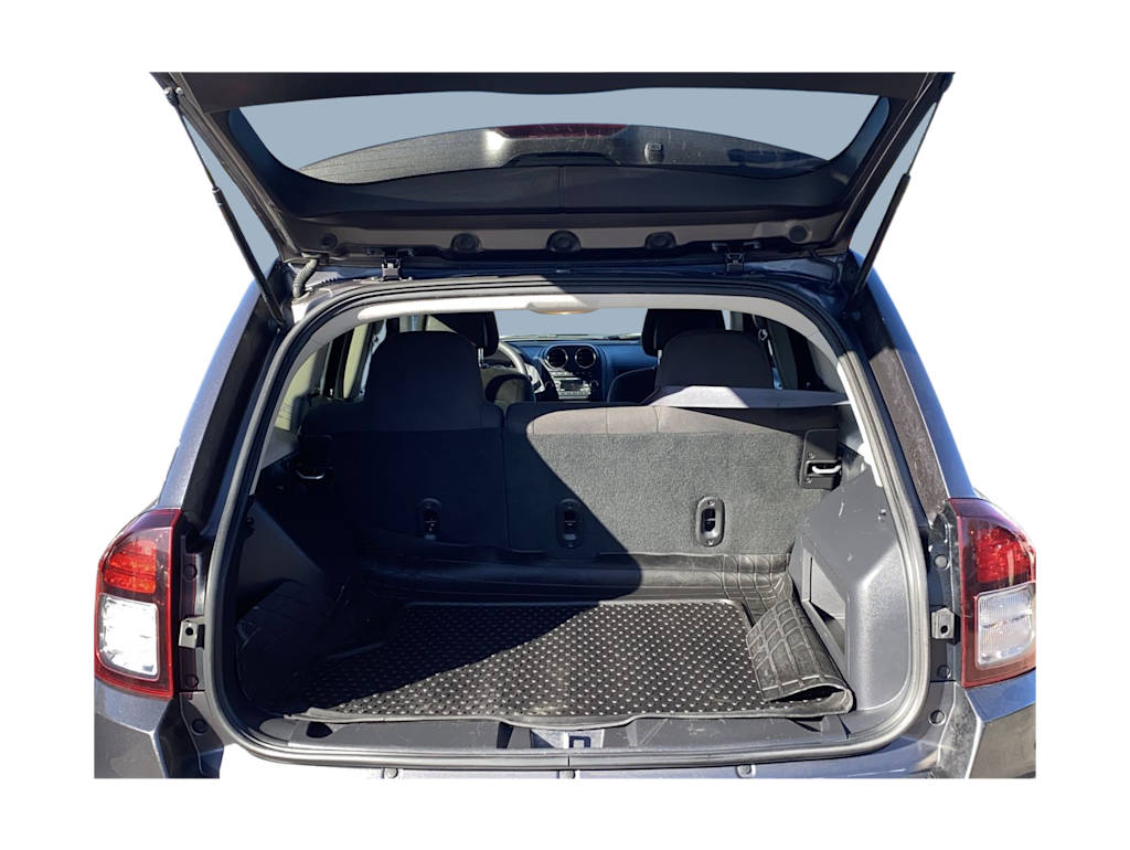 Thumbnail: 2016 Jeep Compass - 17