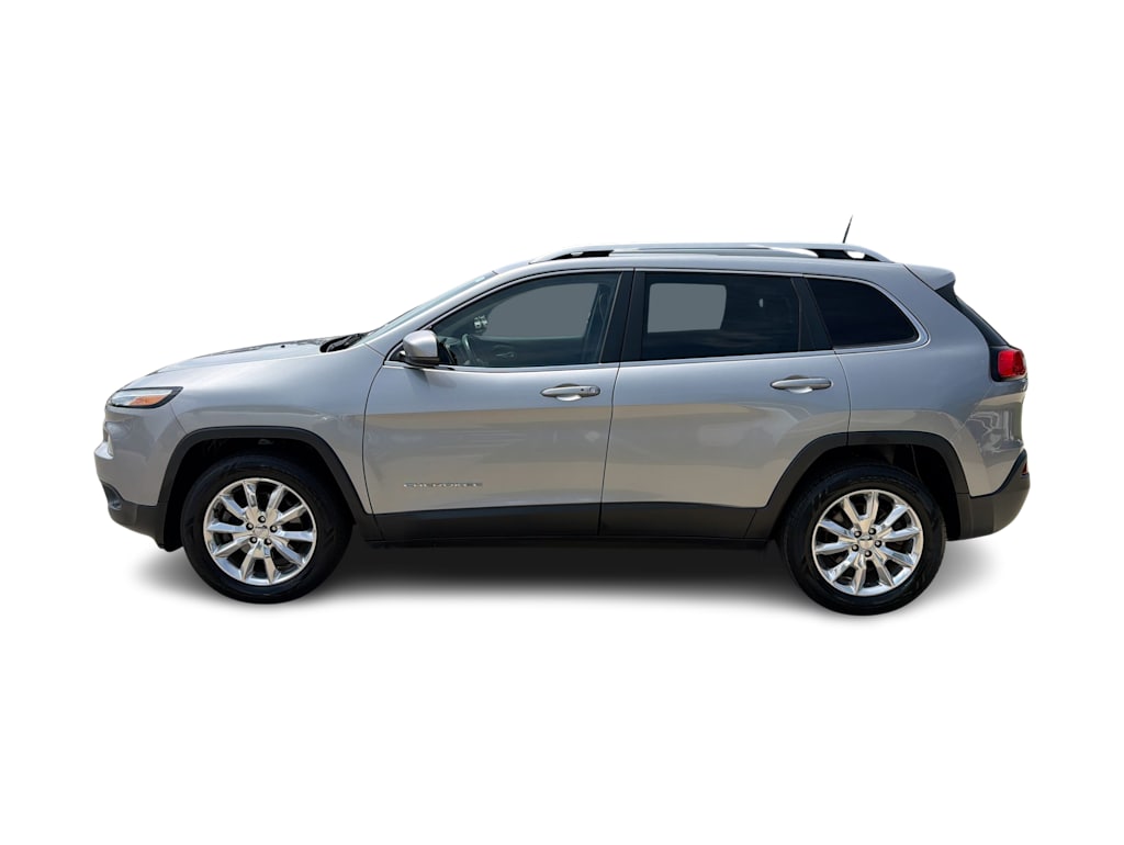 Used 2017 Jeep Cherokee Limited with VIN 1C4PJMDB2HW536729 for sale in Casper, WY