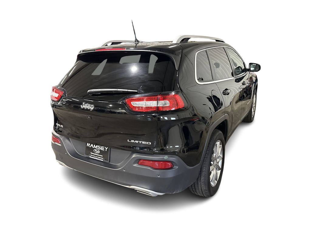 Thumbnail: 2018 Jeep Cherokee - 20