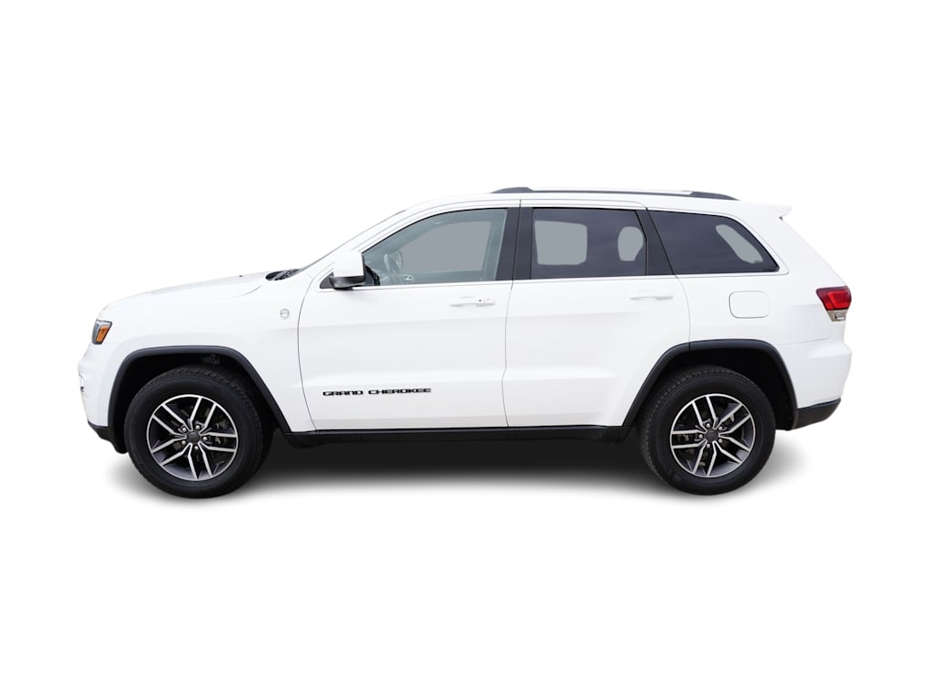 Thumbnail: 2020 Jeep Grand Cherokee - 3