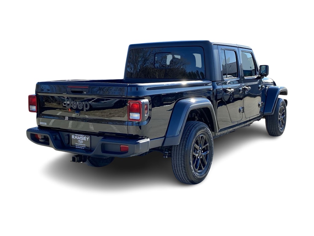 2022 Jeep Gladiator Sport 21