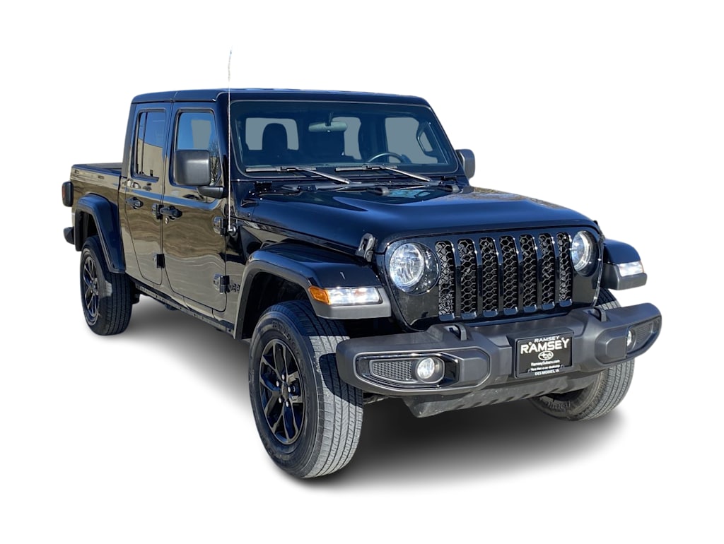 2022 Jeep Gladiator Sport 23