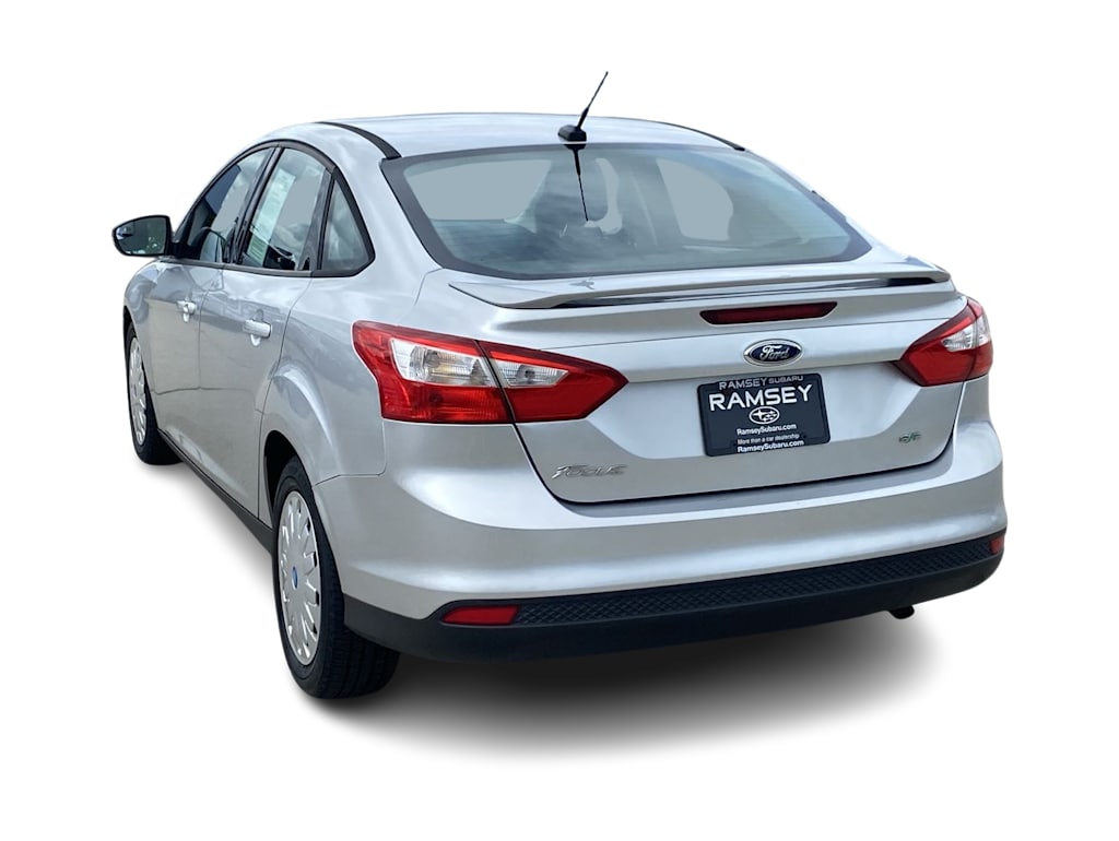 Thumbnail: 2012 Ford Focus - 3