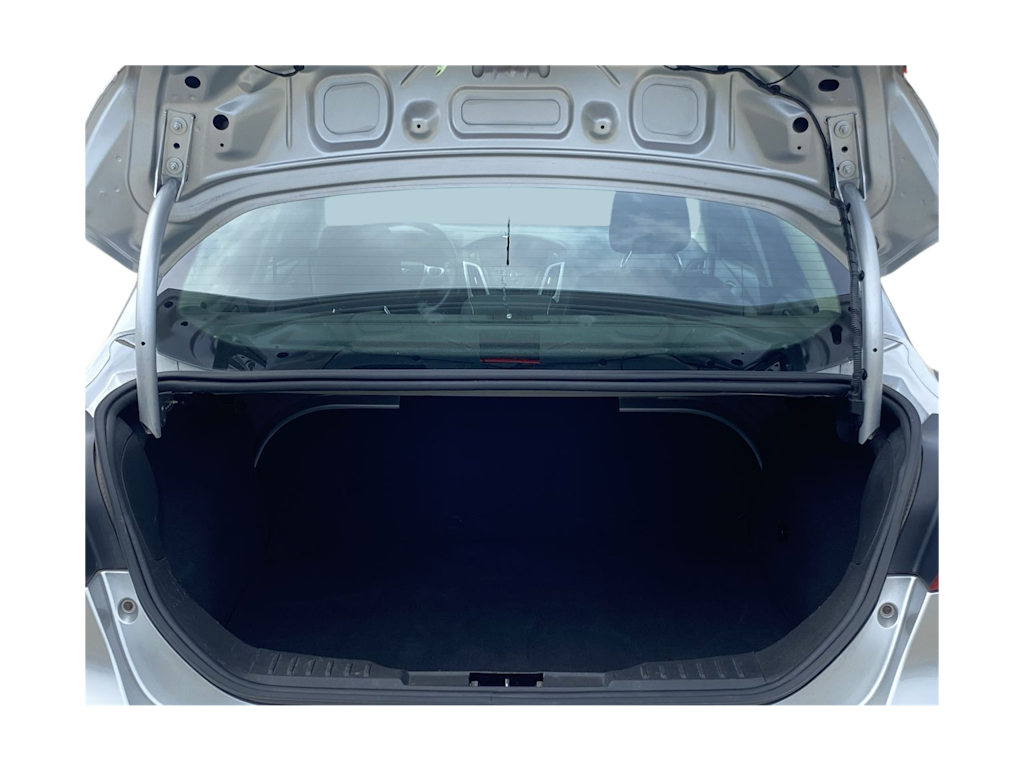 Thumbnail: 2012 Ford Focus - 17