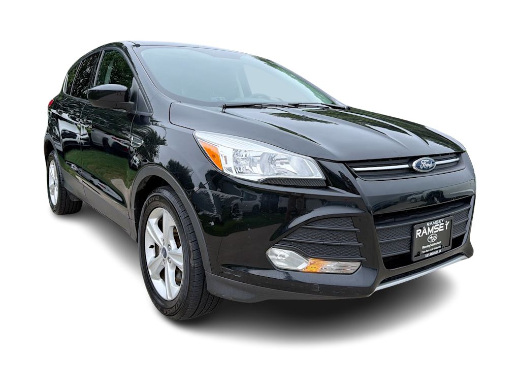 Thumbnail: 2015 Ford Escape - 21
