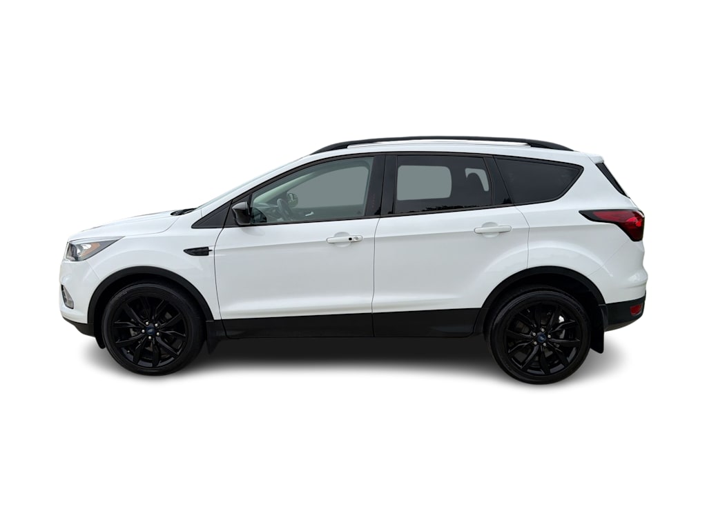 Thumbnail: 2019 Ford Escape - 3