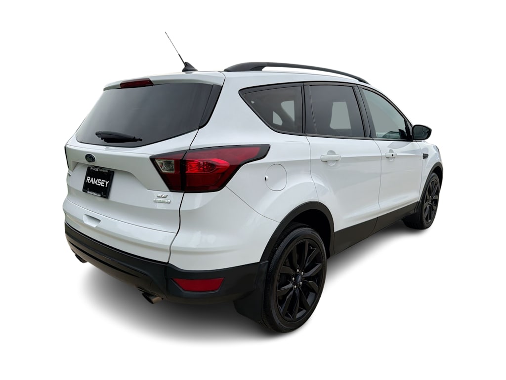 Thumbnail: 2019 Ford Escape - 20