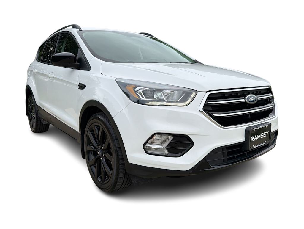 Thumbnail: 2019 Ford Escape - 22