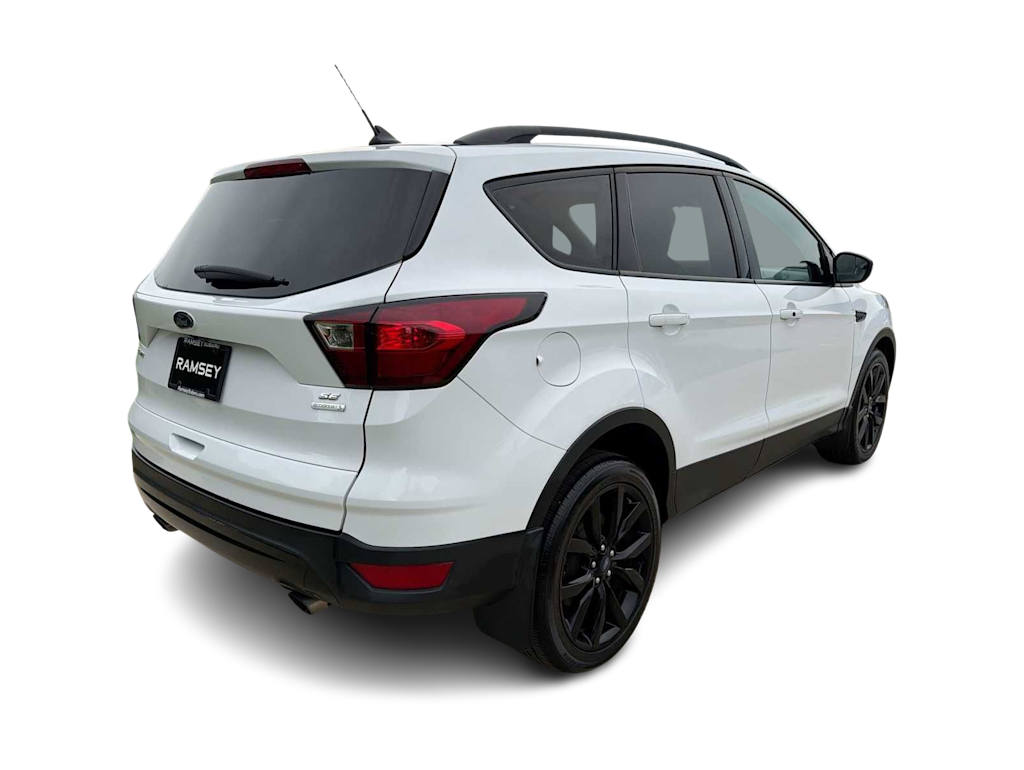 Thumbnail: 2019 Ford Escape - 20