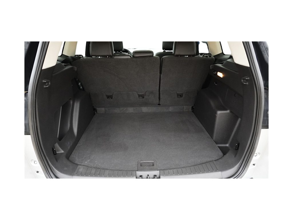 Thumbnail: 2019 Ford Escape - 16