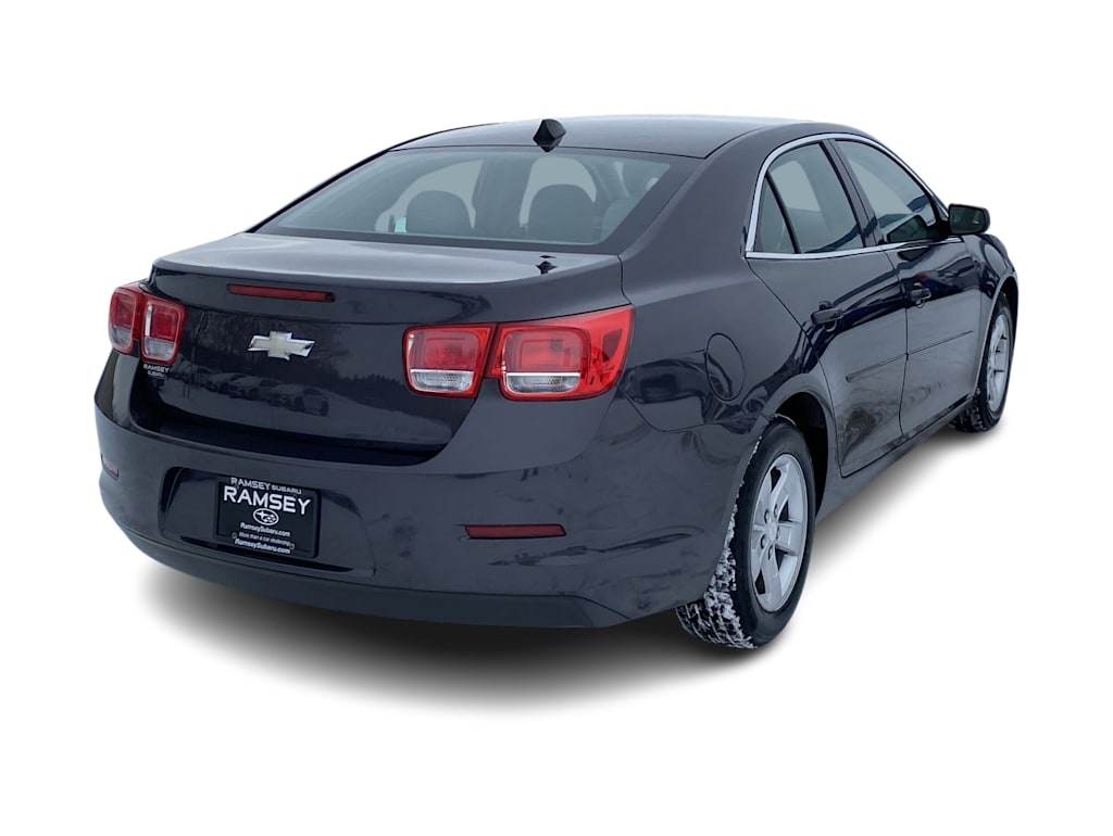 2013 Chevrolet Malibu LS 21