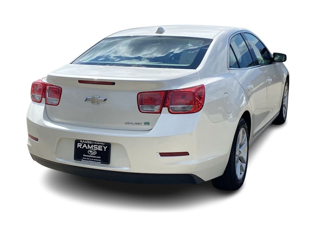 Thumbnail: 2013 Chevrolet Malibu - 20