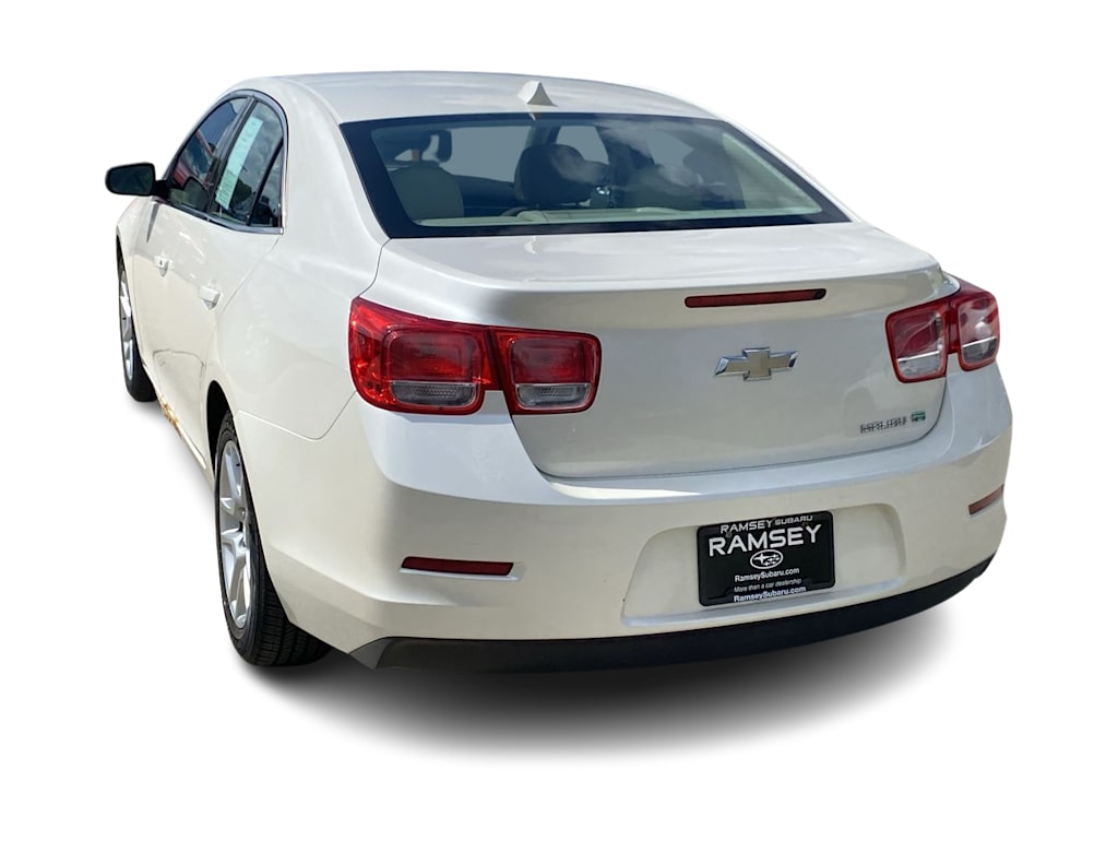 Thumbnail: 2013 Chevrolet Malibu - 3