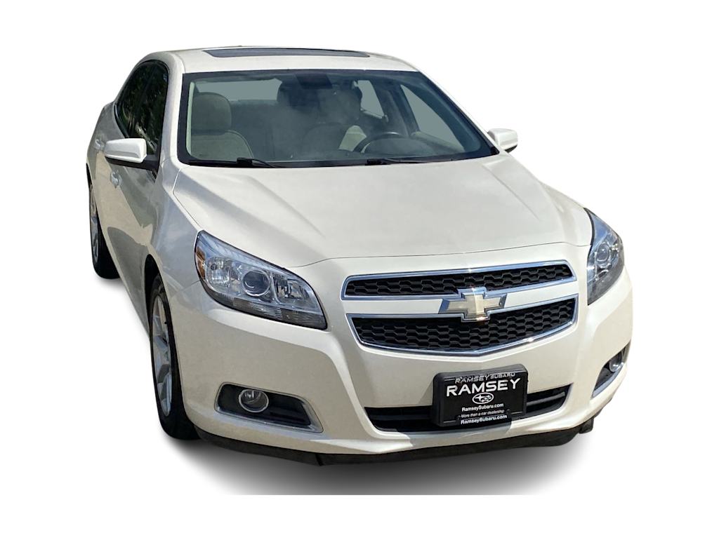 Thumbnail: 2013 Chevrolet Malibu - 22