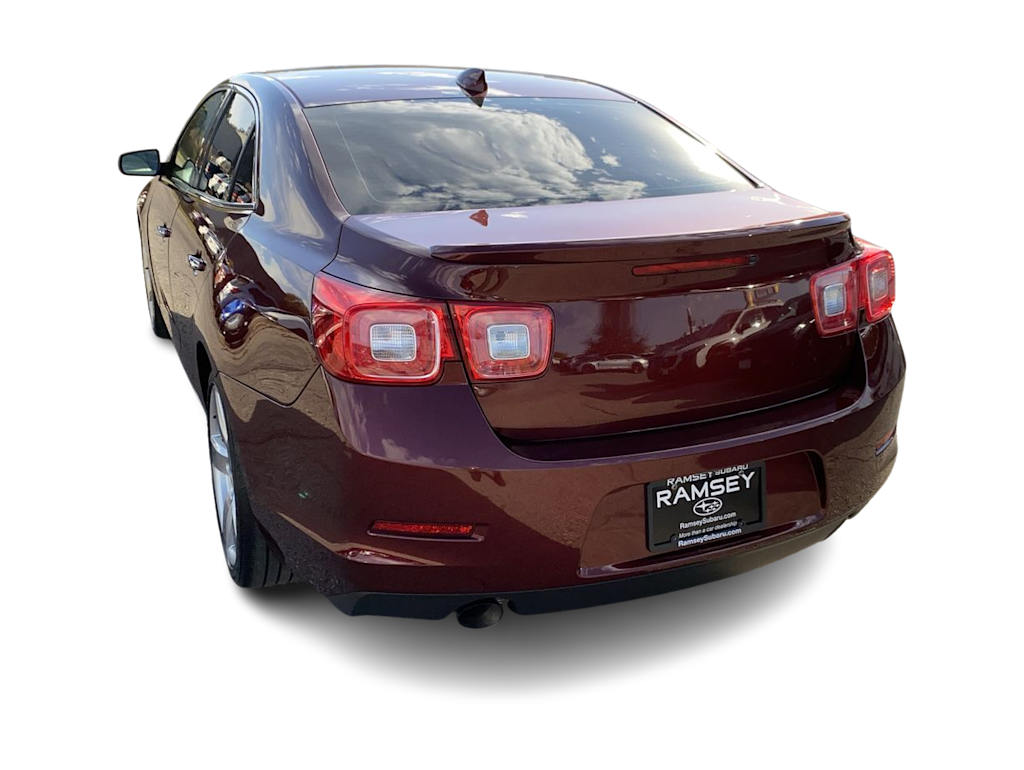 Thumbnail: 2015 Chevrolet Malibu - 3