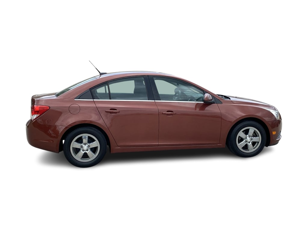 Thumbnail: 2013 Chevrolet Cruze - 21