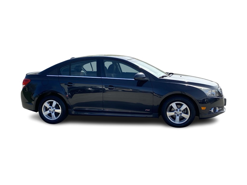 2011 Chevrolet Cruze LT 21
