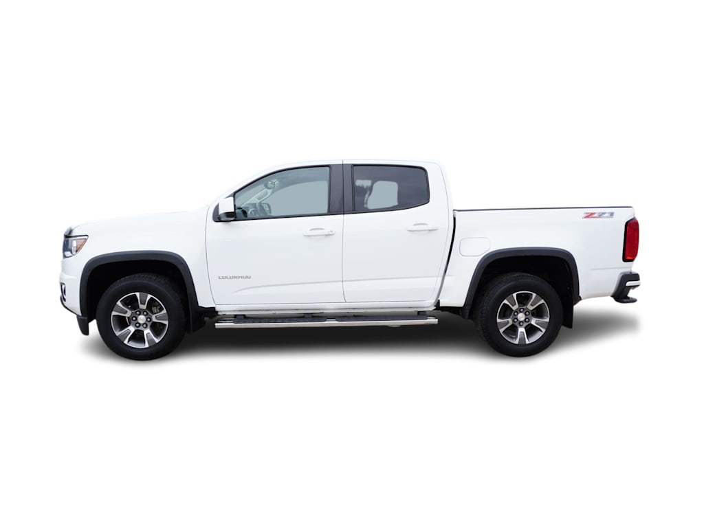 Thumbnail: 2015 Chevrolet Colorado - 3