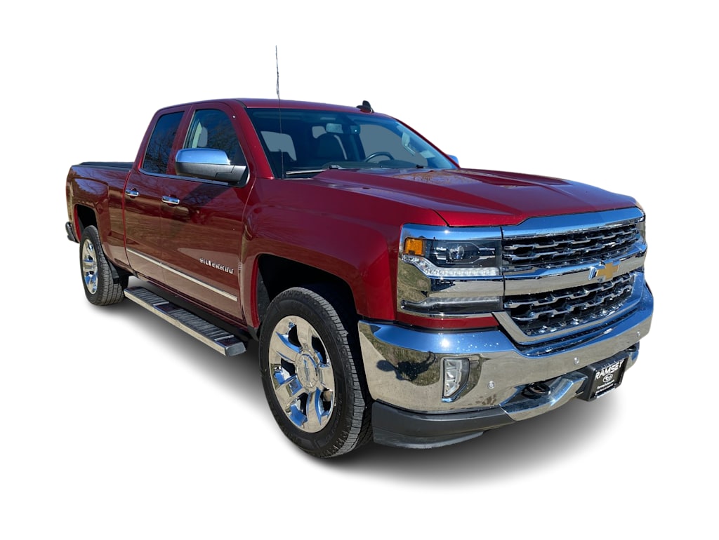Thumbnail: 2018 Chevrolet Silverado 1500 - 19