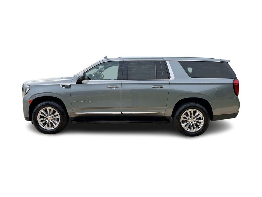 Thumbnail: 2022 GMC Yukon XL - 3