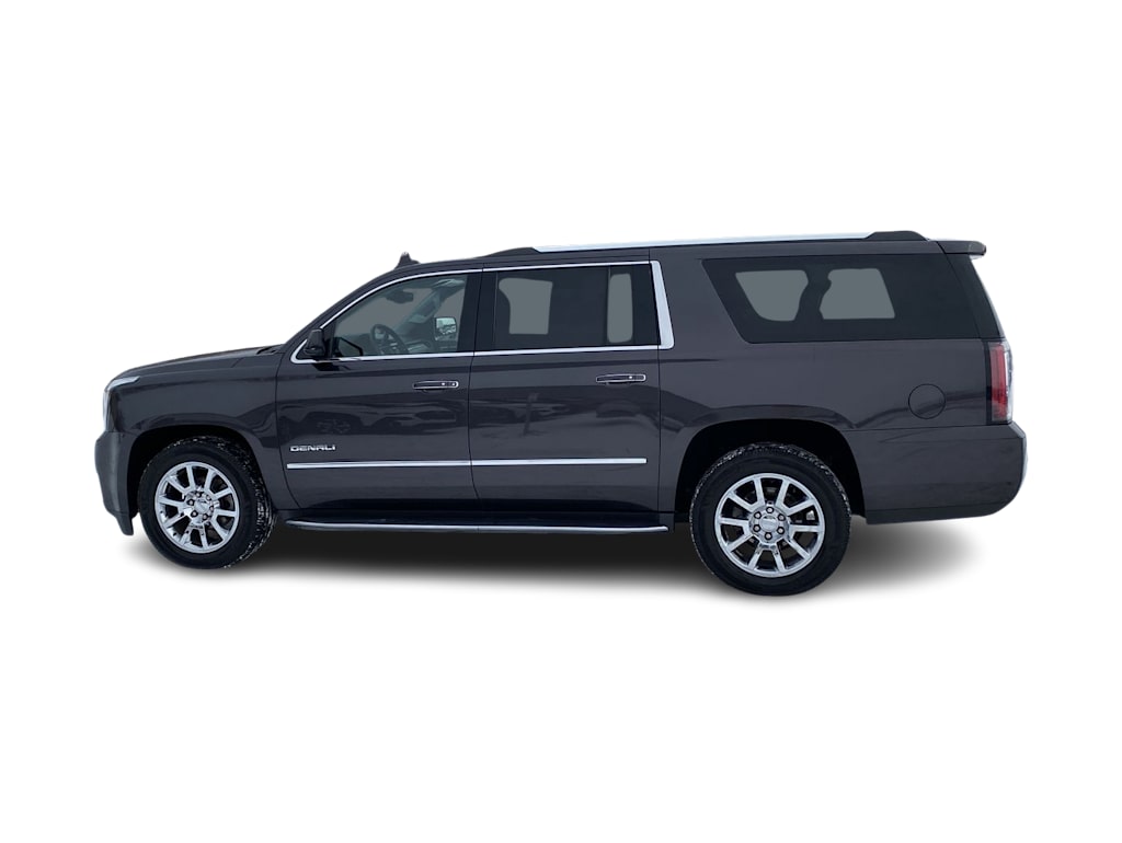 2016 GMC Yukon XL Denali 3