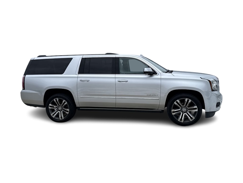 Thumbnail: 2020 GMC Yukon XL - 21