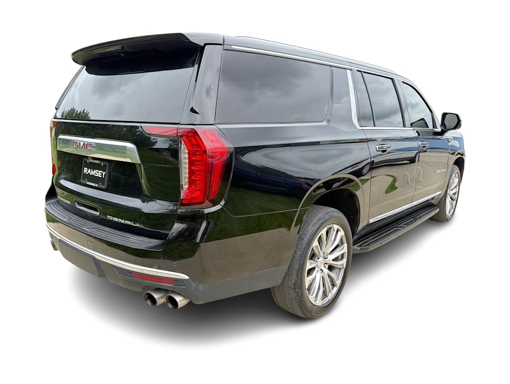 Thumbnail: 2021 GMC Yukon XL - 20