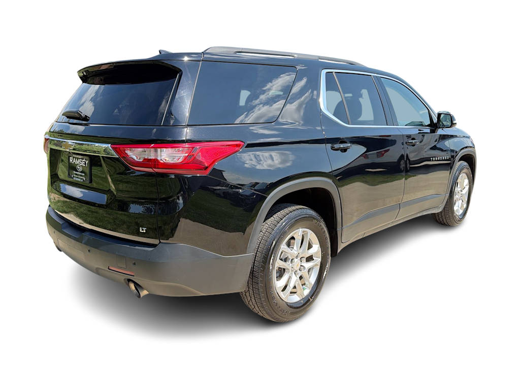 Thumbnail: 2019 Chevrolet Traverse - 19