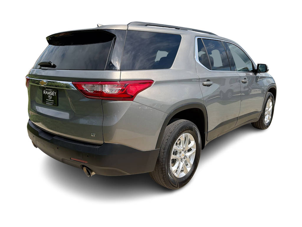 Thumbnail: 2019 Chevrolet Traverse - 19