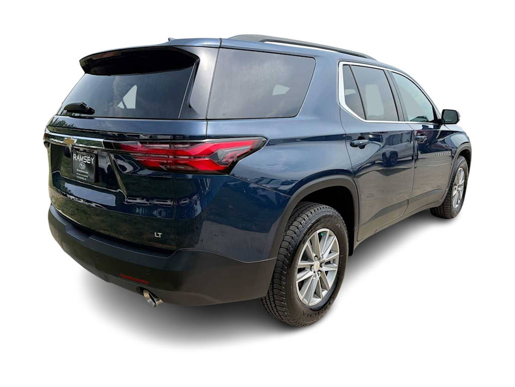 Thumbnail: 2023 Chevrolet Traverse - 18