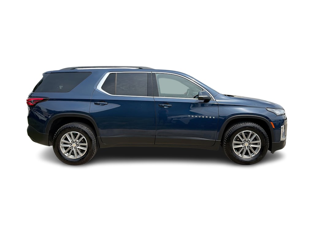 Thumbnail: 2023 Chevrolet Traverse - 19