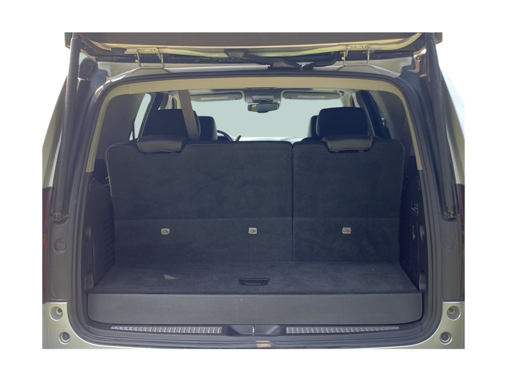 Thumbnail: 2015 Chevrolet Tahoe - 17