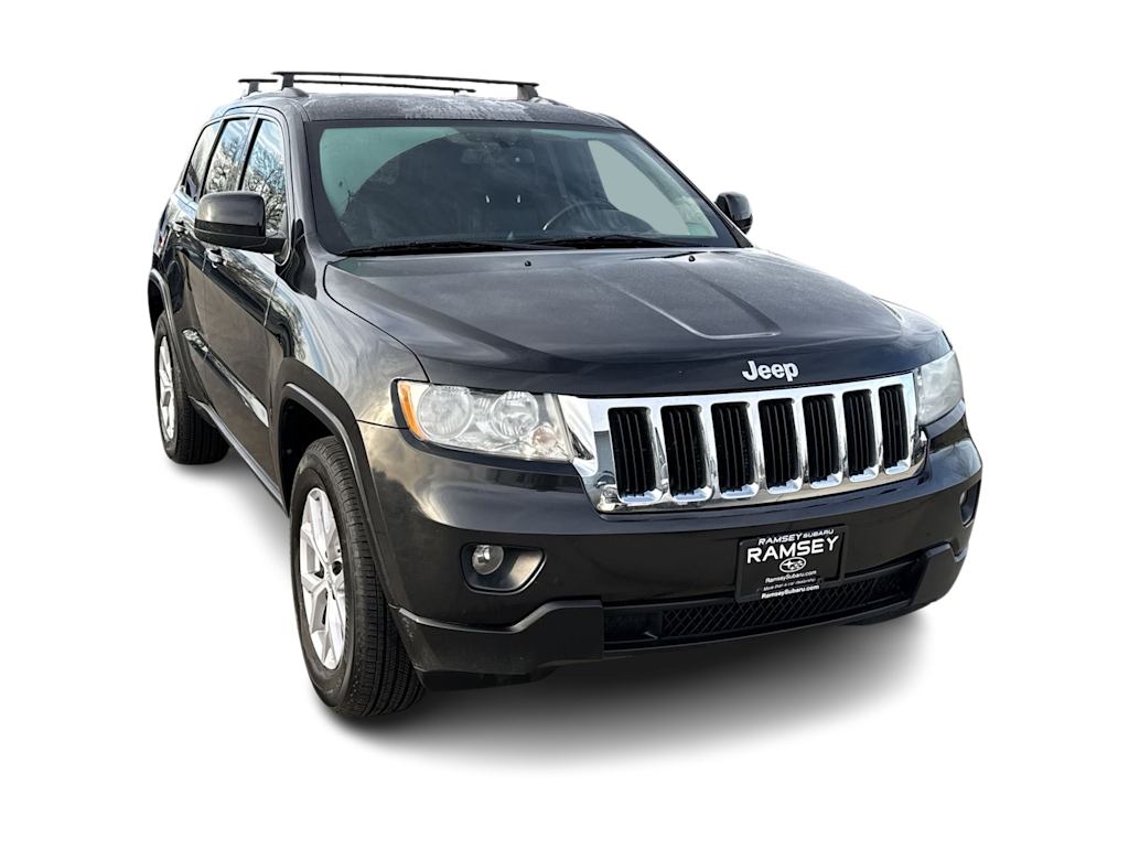 Thumbnail: 2011 Jeep Grand Cherokee - 23