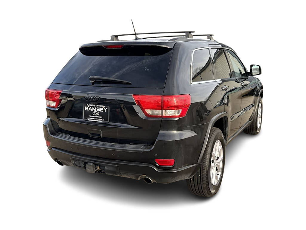 Thumbnail: 2011 Jeep Grand Cherokee - 22