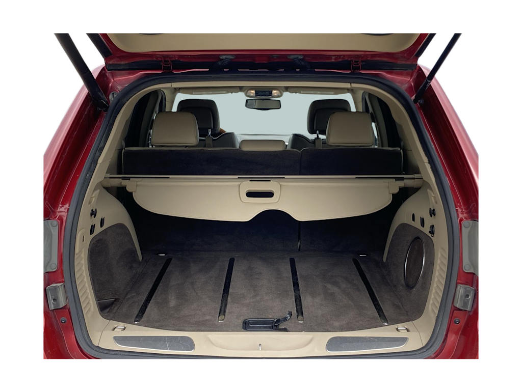 Thumbnail: 2011 Jeep Grand Cherokee - 16