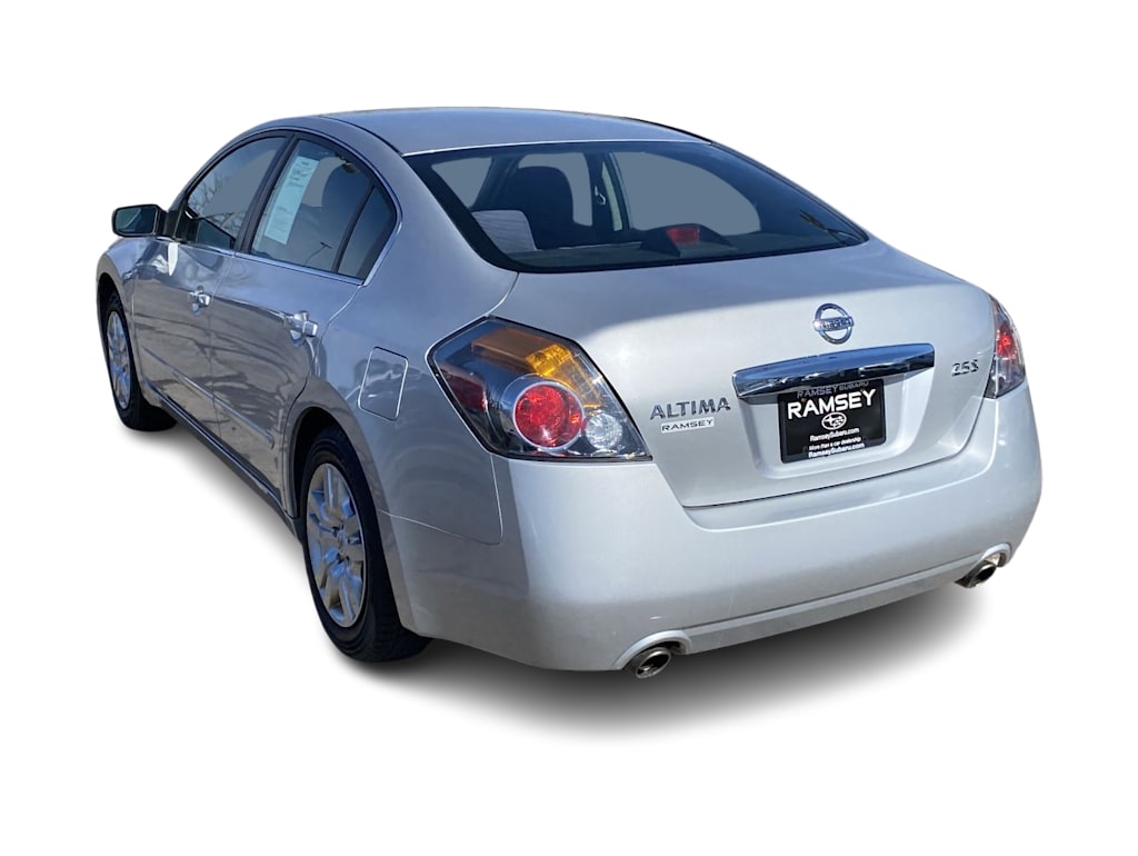 2012 Nissan Altima S 4