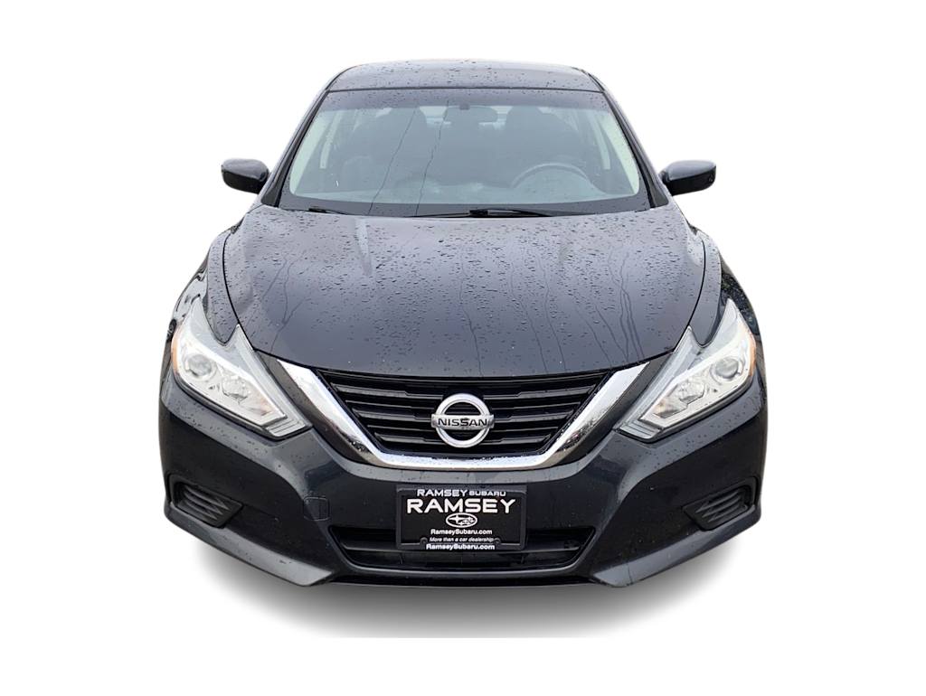 Thumbnail: 2016 Nissan Altima - 22