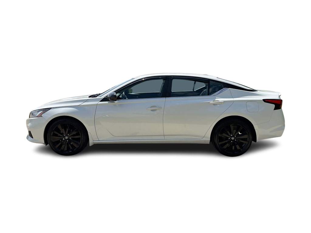 Thumbnail: 2020 Nissan Altima - 3