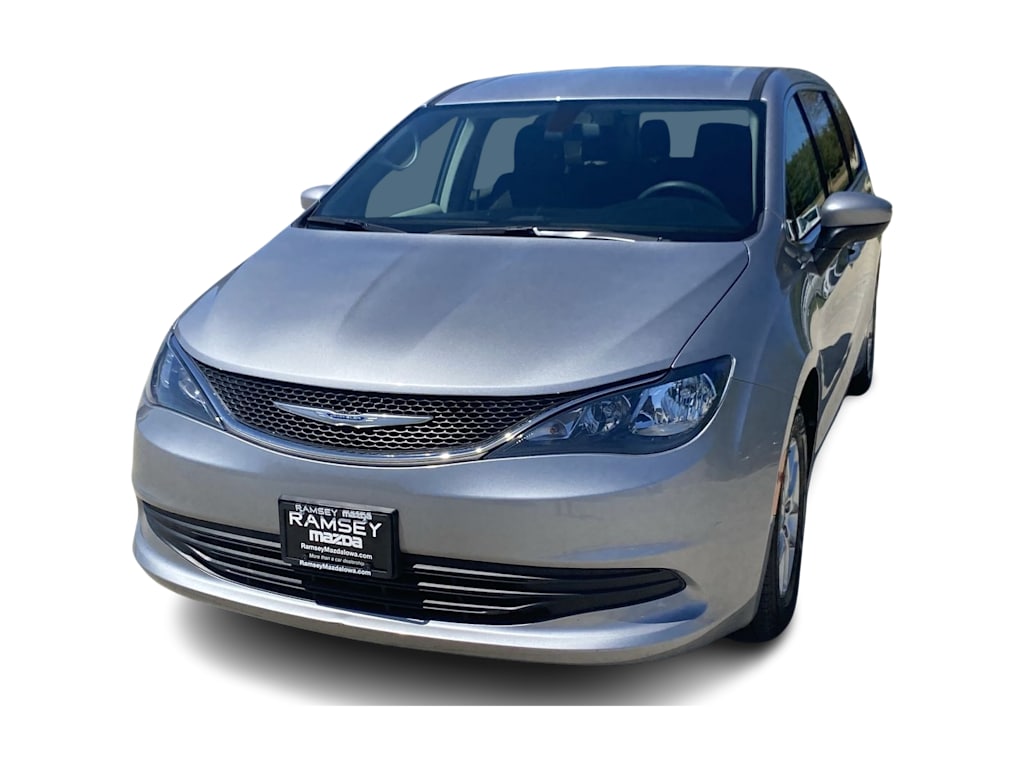2018 Chrysler Pacifica LX 5