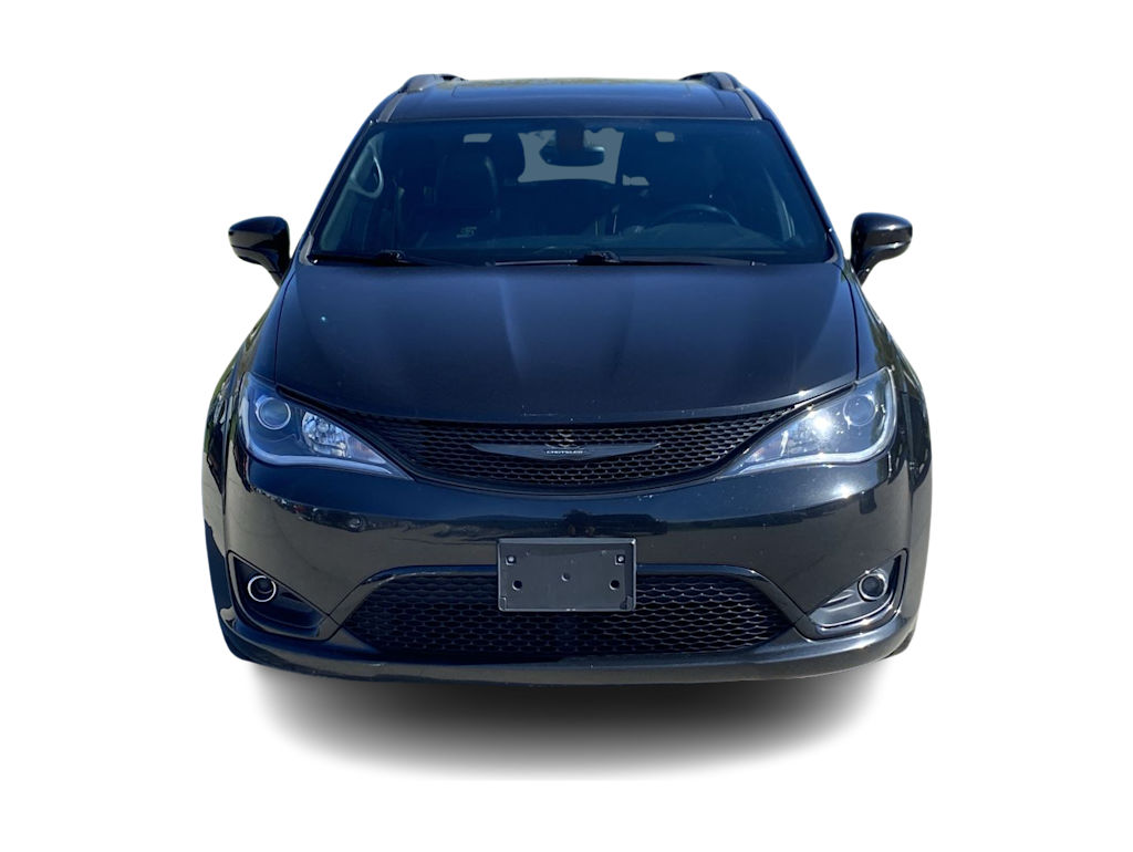2018 Chrysler Pacifica  21